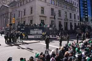 eagles parade