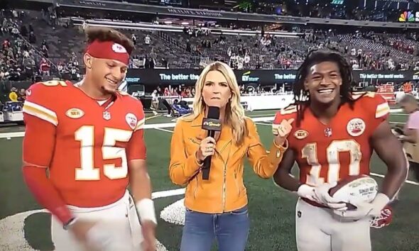 isiah pacheco and patrick mahomes