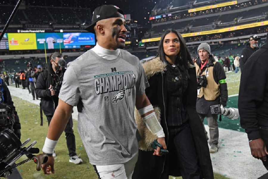 jalenhurts and wife